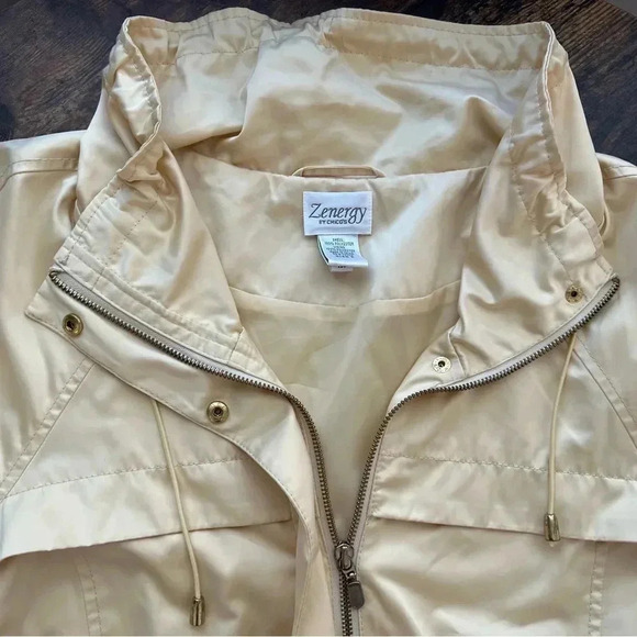 Zenergy by Chicos windbreaker, light rain jacket. Size: Chicos 2, 10/12. - Picture 4 of 12